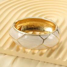 1PC Vintage Gold-Plated Exaggerated Wide Cuff Bracelet For Women, Irregular Colorful Resin Texture Statement BangleParty Gift - Bracelet - View 10