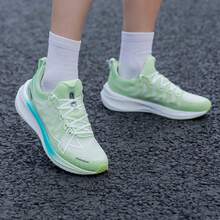 XTEP Men's New Shock-Absorbing Support Lightweight Breathable Mesh Running Shoes - Jelly Green - View 7