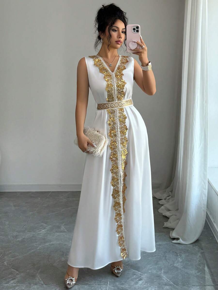 Women's Summer Fashion Elegant Sleeveless V-Neck Gold Lace Patchwork White Dress - White - View 1