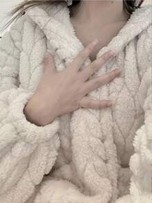 Soft Bubble Fleece Hooded Long Bathrobe, Loose Waist Tie Plush Warm Loungewear, Skin-Friendly Absorbent Women's Bathrobe, Bedroom And Bathroom Casual Homewear, Suitable For Holidays, Halloween, Back To School, Wedding Favors And Housewarming Gifts - Multicolor - View 9