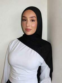 الأسود