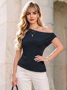 Atasan Kaos Rajut Bergaris Lengan Pendek Model Off Shoulder untuk Wanita - Hitam - View 9