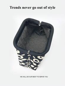 Tas Kosmetik Bingkai Logam Motif Leopard Hitam Putih, Tas Penyimpanan Portabel Kapasitas Besar dari Kain Rajut, Kantong Kosmetik Genggam untuk Perjalanan - MultiWarna - View 5