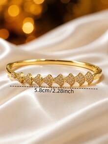 1pc Luxury Fan-Shaped Densely Set Zirconia Bracelet For Women, Niche Design Bracelet For Evening, Commute, Versatile Elegant Clasp Jewelry - Bracelet - View 4