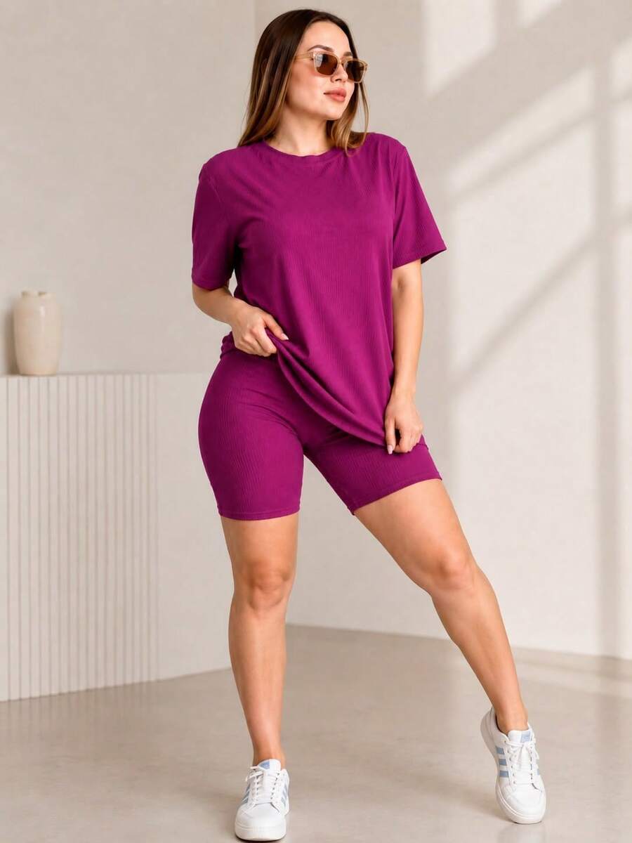 Conjunto casual moda dama de camiseta holgada tipo oversize y short tipo biker, casual verano cómodo - magenta - Ver 1