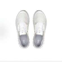 On Running Women Casual Athletic Shoes - 白色 - 查看 4