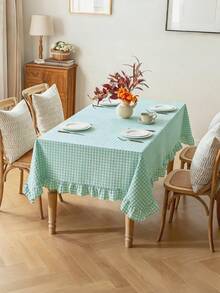 1PC French Vintage Plaid Tablecloth, Farmhouse Retro Style With Scalloped Edge, Skin-Friendly, Washable And Reusable, Suitable For Home Kitchen, Dinner, Outdoor Activities, Living Room, Dining Room, Party, Gathering, Daily Home Decor - Green - View 4