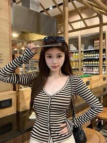 Minimalist Commute Lyocell V-Neck Striped Slim Fit Women's Top Black - Black - View 4