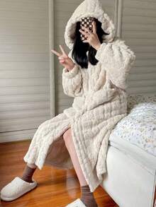 Soft Bubble Fleece Hooded Long Bathrobe, Loose Waist Tie Plush Warm Loungewear, Skin-Friendly Absorbent Women's Bathrobe, Bedroom And Bathroom Casual Homewear, Suitable For Holidays, Halloween, Back To School, Wedding Favors And Housewarming Gifts - Multicolor - View 4