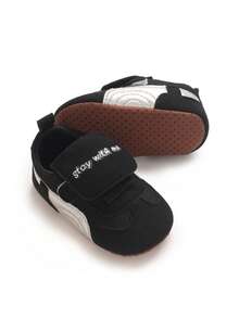 Black & White Colorblock Mesh Infant Sneakers With English Embroidery, Hook & Loop Closure, Breathable Soft Sole Pre-Walker Shoes For Boys & Girls - Black - View 2