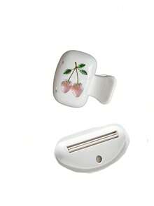 Strawberry Portable Toothbrush Holder - Cute Design For Travel And Home Storage With Transparent Lid, Easy To Carry, Protects Toothbrush Head, Dual Drainage And Ventilation Function, Suitable For Home, Dorm And Travel Use | Cute Toothbrush Head Storage Box, Suitable For Bathroom Storage, Suitable For Home And Dorm Use, Spring/Summer Essential, Suitable For Couples, Back To School, Father's Day, Birthday Gift, Teacher's Day Gift, Halloween Gift - Multicolor - View 14