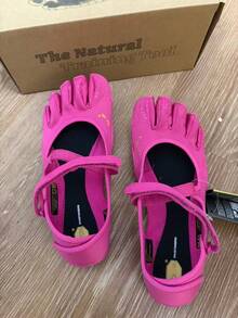 Women's Ballet Shoes V-Soul Five-Finger Shoes Fivefingers Yoga Shoes Dance Split-Toe Shoes Suitable For Fitness, Pilates, Indoor Sports And Workouts - Red Violet - View 2