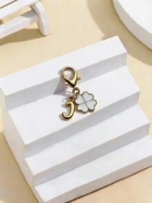 Llavero con colgante de flor colorida, adecuado para combinar con bolsos - Dorado - Ver 10