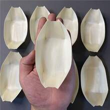 50pcs Bamboo Food Boats - Mini Sushi Trays, Appetizer Plates, Leaf-Shaped Containers, Suitable For BBQ, Camping And Dining, Lightweight Kitchen & Dining Accessories | Natural Leaf Design | Containers - Beige - View 4