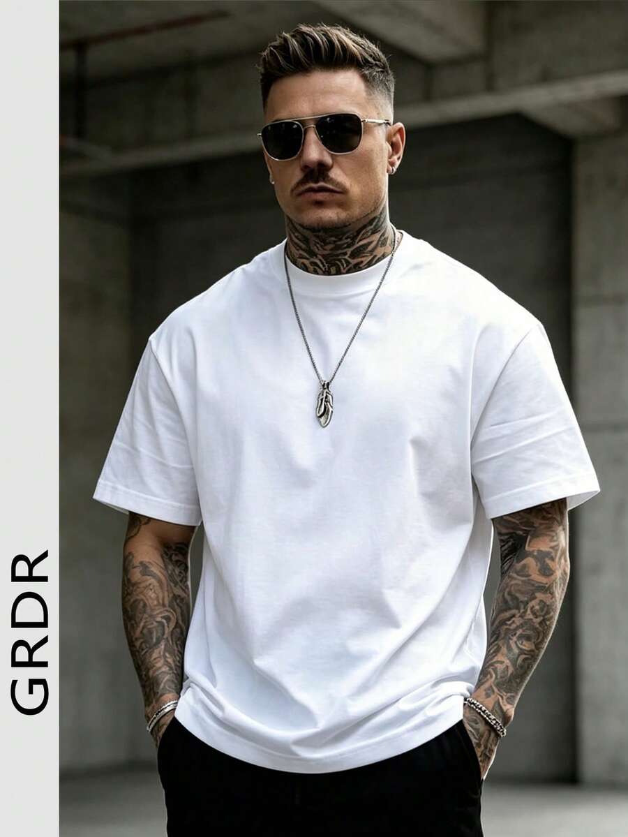 GRDR 男士时尚简约纯色圆领短袖T恤，适合日常休闲穿着
