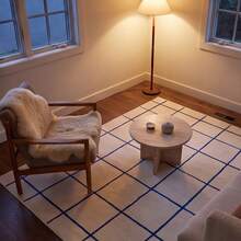1 buah Karpet Dekoratif Beludru Persegi Panjang Minimalis Motif Kotak Biru Anti Selip yang Dapat Dicuci, Bagian Bawah Anti Selip dengan Permukaan Halus, Alas Beige dengan Garis Persegi Biru Gaya Gambar Tangan, Pola Geometris Minimalis yang Segar, Gaya Rumah Modern Serbaguna, Cocok untuk Area Sofa Ruang Tamu, Kamar Tidur, Ruang Berjemur, Sudut Baca, Palet Warna Lembut dengan Mudah Menciptakan Suasana Rumah yang Bersih dan Menyegarkan, Karpet, Permadani, Permadani Ruang Tamu, Karpet Kamar Tidur, Permadani Beludru, Permadani Geometris, Tikar Motif Kotak, Dekorasi Rumah Minimalis, Dekorasi Ruangan Estetis - MultiWarna - View 4