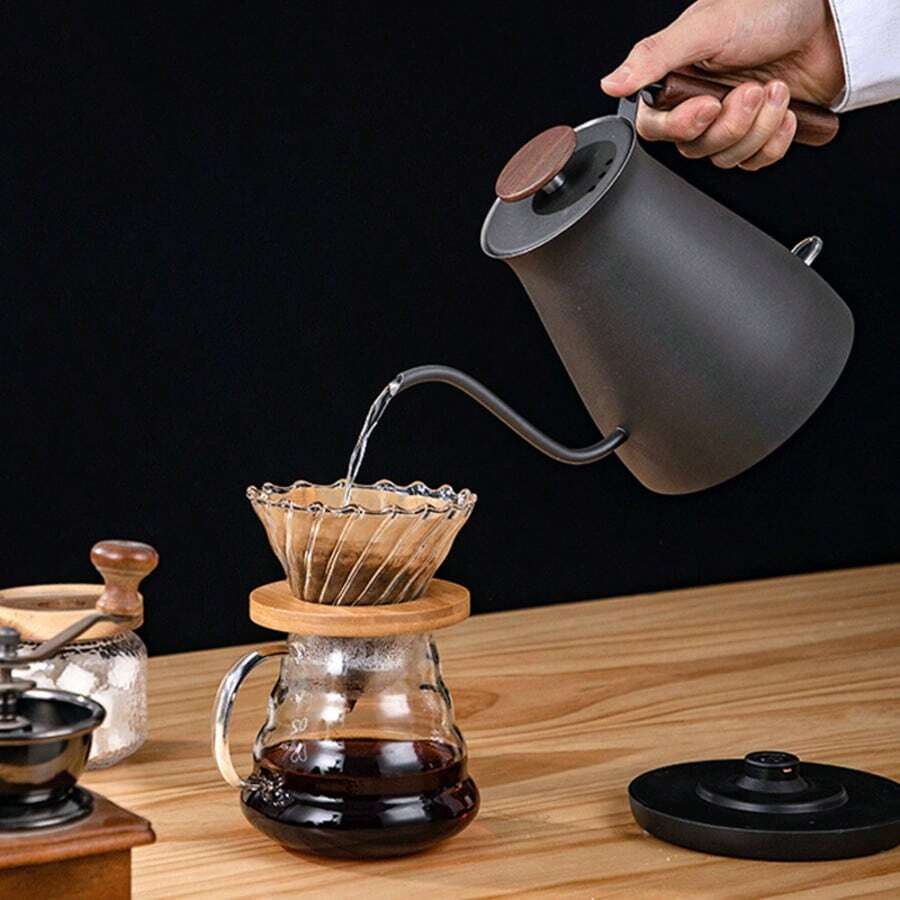Unbleached Natural Wood Pulp Cone Coffee Filter Paper, Disposable Pour-Over Filter Paper, Suitable For V01 Small/V02 Large Coffee Dripper, 50pcs Single Pack And 100pcs Mixed Pack Set Available, Home Office Outdoor Camping Coffee Brewing Accessories