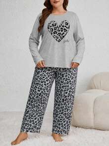 Plus Size Women's Grey Heart Print Long Sleeve Top And Pants Pajama Set, Winter Clothing - Grey - View 5