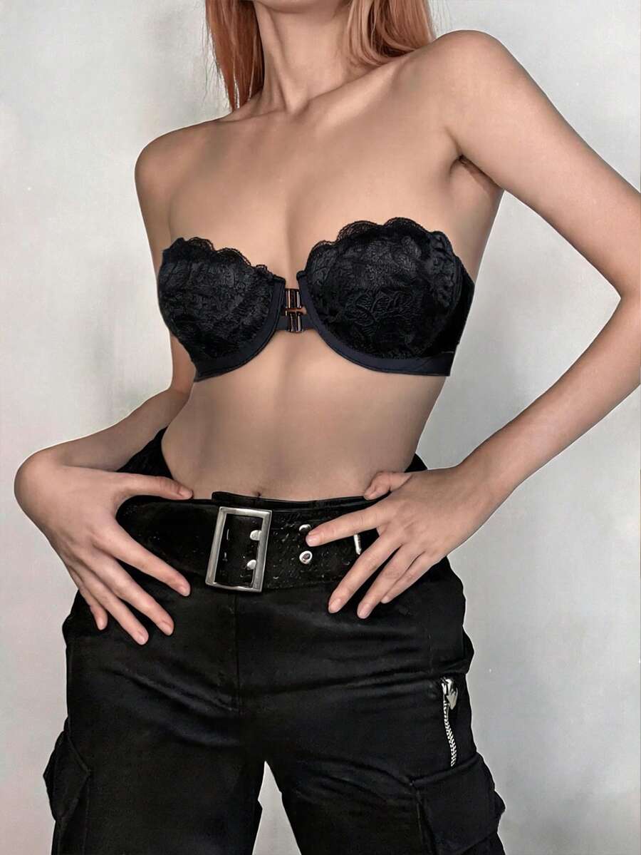 Gothic Lace Front Closure Strapless Bra, Sexy Non-Slip Seamless Women's Lingerie - Black - View 1