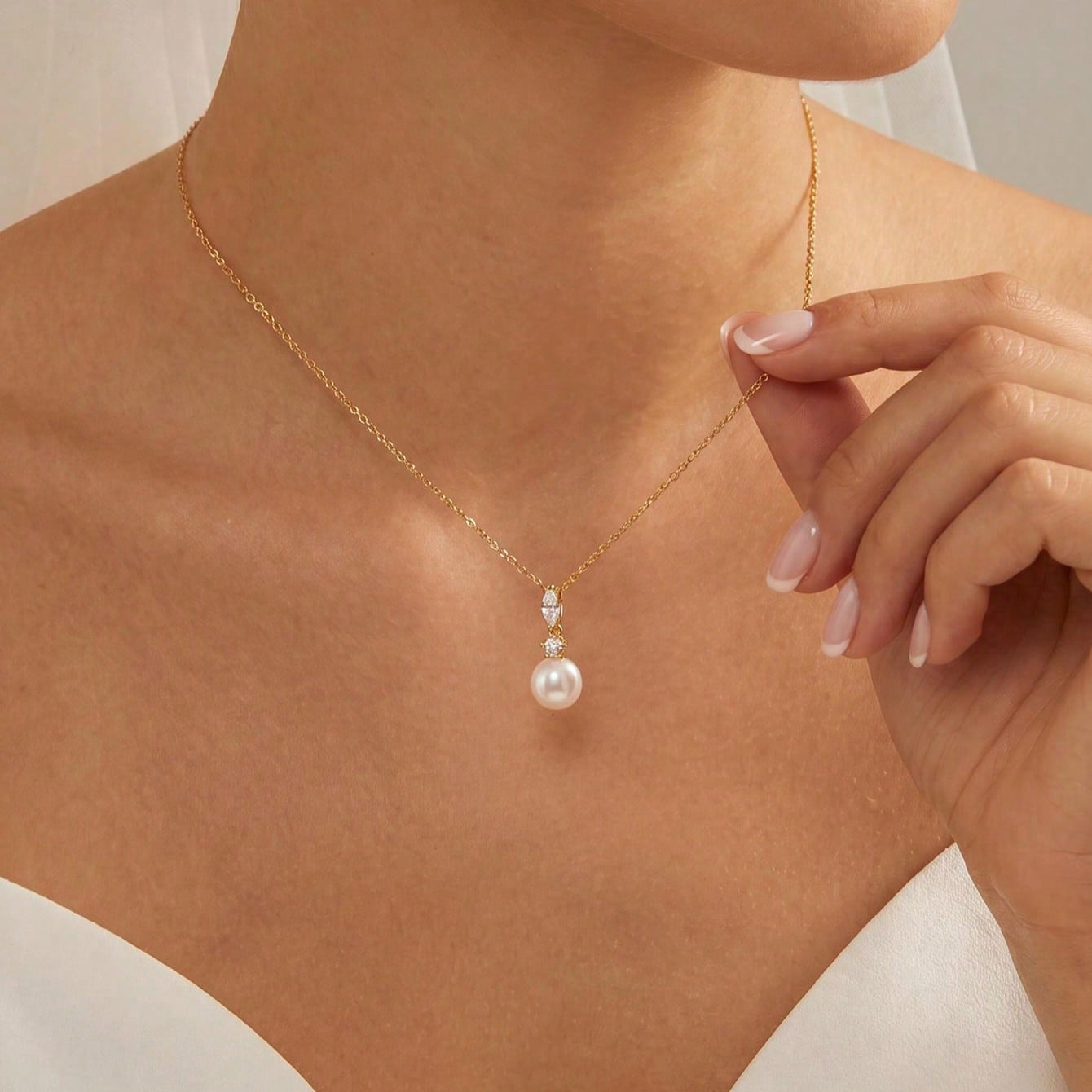 Pearl Necklaces For Women,Dainty 14K Gold Plated Pearl CZ Pendant Necklace Cute Teardrop Gold Necklaces For Women Choker Necklace Gold Jewelry