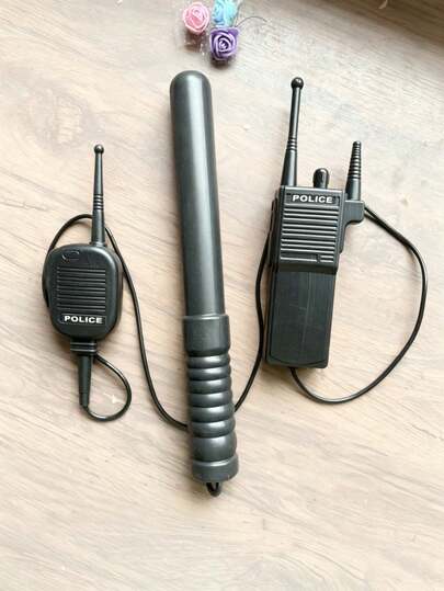 1 Set 2 pièces Talkie-walkie réaliste, accessoires de costume de police, accessoires de jeu de rôle, design de poignée antidérapante, convient pour fête d'Halloween, représentation sur scène, accessoires de fête costumée