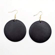 1 Pair Vintage Exaggerated Round Wooden Pendant Earrings - Geometry - View 11