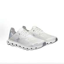On Running Women Casual Athletic Shoes - 白色 - 查看 3