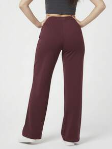 Comfortable Women's Wide-Leg Sweatpants, Soft, Structured Fit, Casual, Basic, Plain, With A Faux Drawstring. - Burdeos - Ver 2