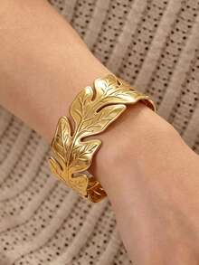 1pc Stainless Steel Fashion Leaf Bracelet Suitable For Women's Daily And Holiday Wear - Yellow Gold - View 1