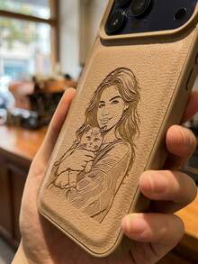 個性化客製線條繪圖設計荔枝圖案 PU 皮革手機殼，適用於 iPhone 17 16 15 14 13 12 11 Pro Max 與 Plus 系列，鏡頭防摔防磨損，UV 印刷工藝，手寫刷子風格，生日與週年紀念日的完美禮物 - 卡其色 - 查看 7