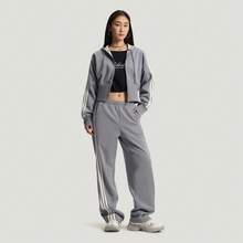 adidas Dance KNIT JOGGERS 三條紋舞動系列拉繩香蕉褲針織運動褲 女款 灰色 - 灰色 - 查看 3