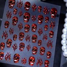 Adesivos de Unhas com Glitter de Caveira e Chama de Halloween, Padrão de Chama Iridescente Laser Brilhante de Fantasma e Esqueleto, Decalques de Unhas Autoadesivos, Decorações de Manicure Criativas para Festa de Festival Punk Escuro - Multicolorido - Visão 11