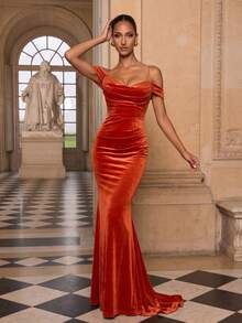 Women's Charming Burnt Orange Velvet Spaghetti Strap Square Neck Sequin Patchwork Backless Maxi Party Dress - Burnt Orange - View 2