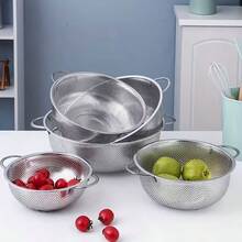 1pc Stainless Steel Strainer, Round Vegetable Filter, Kitchen Fruit Washing And Draining Mesh, Kitchen Accessory To Improve Kitchen Efficiency, Suitable For Vegetables, Rice And Fruit, Essential Home Drainage Accessory. - Silver - View 5