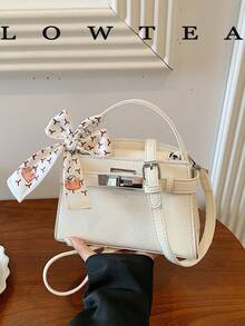 low tea New Fashion Women's Handbag, All-Over Polka Dot Pattern Fashionable Shoulder Strap Decoration Adjustable Shoulder Strap Shoulder Crossbody Bag, Minimalist Solid Color High-End Hardware Decoration Commuter Shoulder Bag - White - View 5