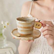 1/2 buah Mug Kopi Keramik Wabi Sabi Buatan Tangan dengan Tatakan, Cangkir Tembikar Bergaris Tidak Beraturan dengan Pegangan Berbentuk Apel 3D, Cangkir Teh Porselen Buatan Tangan yang Estetis, Hadiah Unik untuk Pecinta Kopi - MultiWarna - View 7