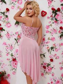 Pink Two-Tone Heart Embroidered Lace Camisole Nightgown, Sexy Deep V Neck Tie-Up Sheer Lingerie Set With Matching Sheer G-String - Pink - View 2