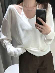 Korean Style Chic Autumn New Deep V-Neck Elegant Relaxed Fit Thin Long Sleeve Knit Sweater - White - View 3
