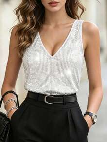 Elegant White Sequin V-Neck Camisole, Pearlescent Sequin Tank Top, White Pearlescent Glitter Camisole, Suitable For Daily Wear And Formal Occasions, Versatile For All Seasons, Perfect For Evening Parties, Nightclubs, Dates, Outings, Indoor And Outdoor Wear - White - View 4