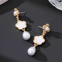 1 Pair Elegant Rhinestone & Oil-Filled Lucky Five-Leaf Clover Faux Pearl Pendant Earrings For Women, Daily Wear, Party Gift - White - View 2