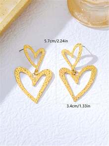 1 Pair Heart-Shaped Earrings, European And American Fashion Asymmetrical Hollow Heart Stud Earrings, Minimalist Design Earrings For Women - Yellow Gold - View 4