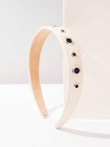 FG1176-b White