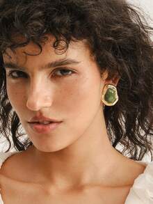 Nocturel 1 Pasang Anting Minimalis Berbentuk Asimetris Bergaya Retro Chic, Serbaguna untuk Bepergian dan Pemakaian Sehari-hari - Hijau - View 7