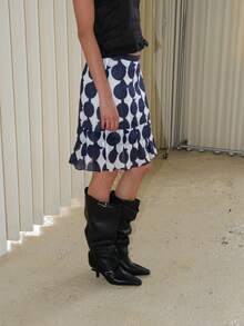 Pointed Toe Loose Fit Knee-High Boots, Metal Buckle Thin High Heel Leather Tall Boots - Black - View 2