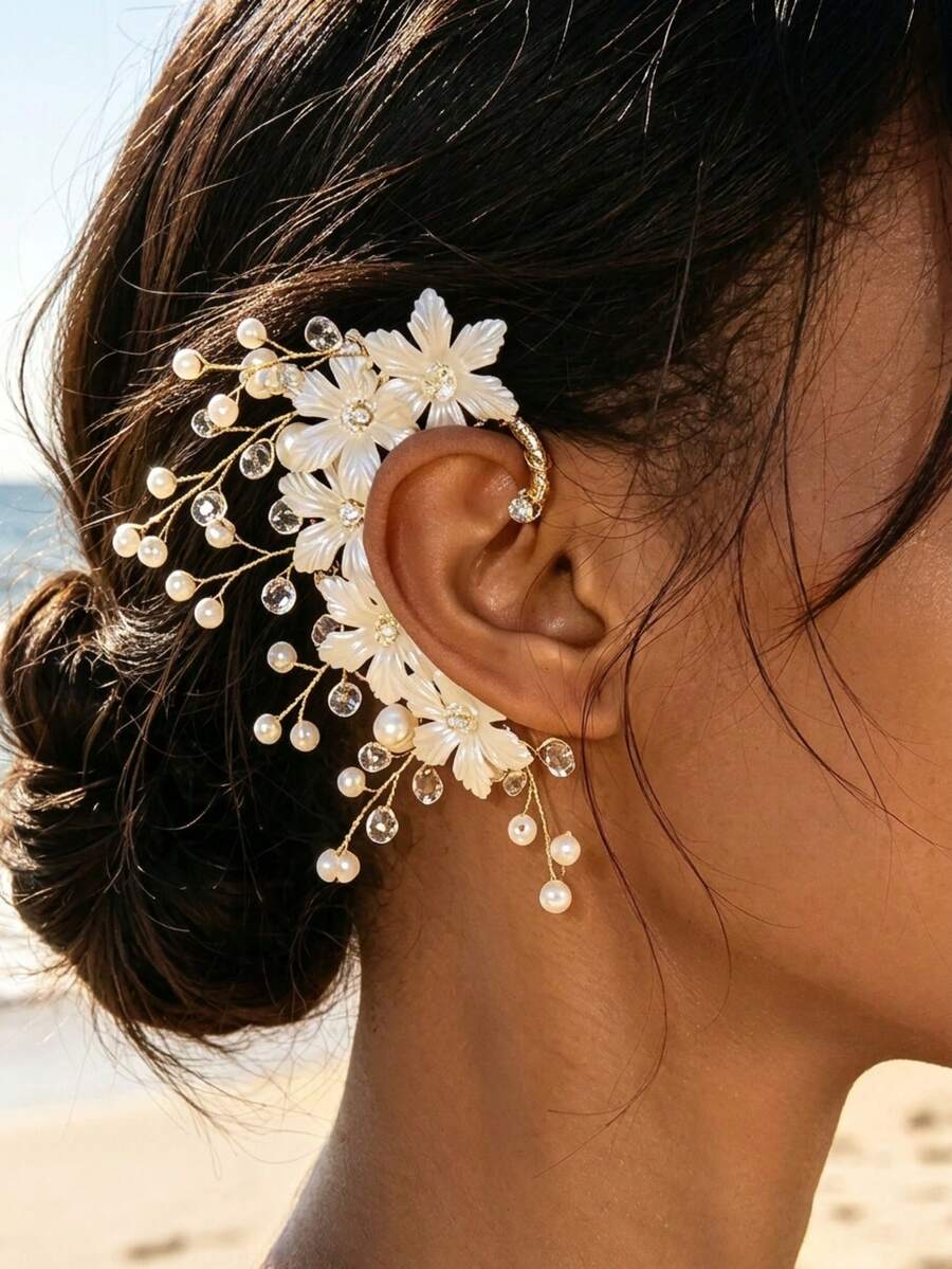 1pc Korean Style Fashion Elegant Bridal Ear Cuff With Floral Design, Handmade Faux Pearl And Rhinestone Ear Clip, Suitable For Evening Party, Wedding, Engagement, Party And Multiple Occasions - Gold - View 1