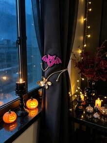 2Pcs Halloween Glitter Curtain Tiebacks, Bat Pumpkin Ghost Alloy Curtain Holdbacks For Holiday Bedroom Party Decor - Halloween Edition - View 3