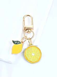 1pc Fresh Lemon Slice And Lemon Fruit Keychain, Fashionable, Personalized, Creative DIY Alloy Drip-Coated, Unisex Bag, Car Key, Clothing Key Hanger - Gold - View 4