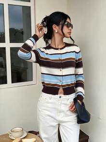 Áo khoác cardigan len dệt kim Sookaug phong cách vintage phối màu khối kẻ sọc, cổ tròn, cúc vàng, dáng ôm slim fit, dáng ngắn, tay dài - Nhiều màu - Xem 3