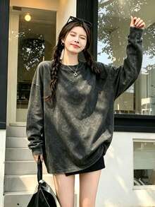 1件女款復古水洗素色長袖T恤，秋季休閒寬鬆百搭圓領上衣 - 黑色 - 查看 1