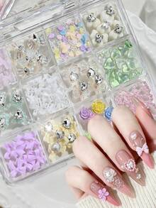 Conjunto de 12 Grades de Encantos de Unhas Pastel Primavera Verão, Ornamentos 3D de Resina Flor Laço Borboleta Coração, Cristais de Strass Transparentes, Joias de Unhas de Cor Doce de Bala com Bottom Plano, Decorações de Manicure DIY para Unhas Postiças & Design de Arte de Unhas - Multicolorido - Visão 8